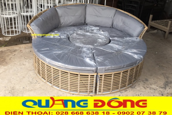 Giường tắm nắng QD-519 ghi hình tại xưởng Mẫu ghế nằm thư giãn tắm nắng cho hồ bơi giả mây QD-519 ghi hình tại xưởng Nội Thất Quang Đông