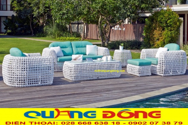Bộ sofa giả mây QD-650 đan sợi mây nhựa bán nguyệt bản lớn 14 ly tone màu trắng nổi bật khu vườn