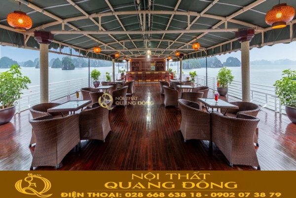 Bàn ghế giả mây QD-098 khu vực nhà hàng trên boong tàu sealife 