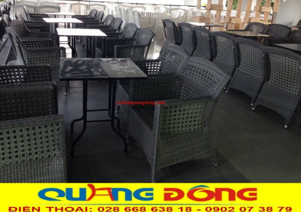 Không gian quán cafe thêm sang trọng với bộ bàn ghế giả mây QD-303 cao cấp