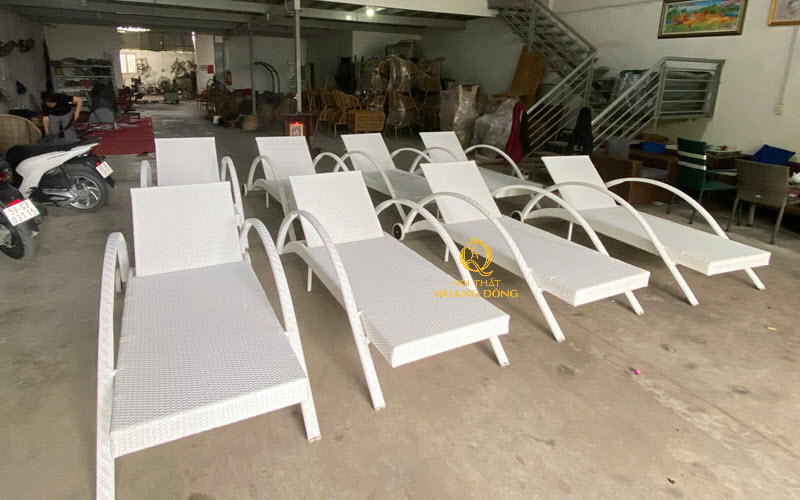 Ghế hồ bơi QD-1280 thiết kế độc quyền tại Nội thất Quang Đông