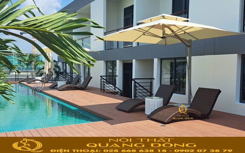 Ghế hồ bơi giả mây nâng cao giá trị tổng thể cho khu vực hồ bơi