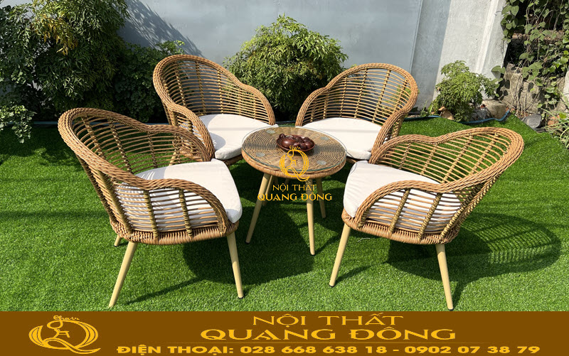 Mẫu bàn ghế giả mây QD-2046 đan sợi mây nhựa tròn 8 ly màu vàng vân nâu giống ghế mây tre tự nhiên
