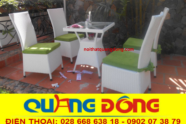 Bàn ghế sân vườn