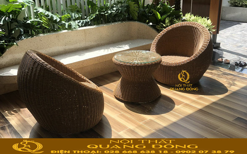 Bộ bàn ghế đan mây nhựa QD - 2094 thích hợp để tạo góc nghỉ ngơi cho gia đình