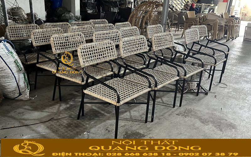 Bàn ghế mây nhựa QD-2105 tại xưởng sản xuất Nội thất Quang Đông