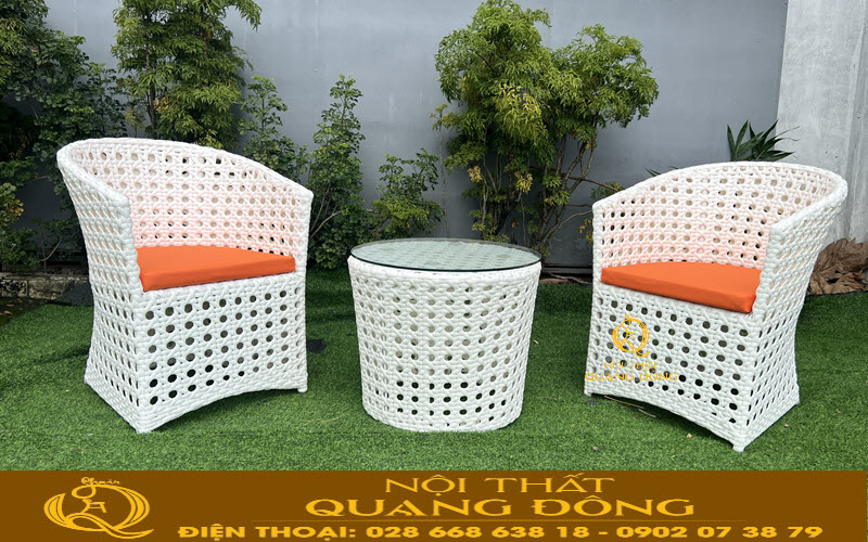 Bàn ghế giả mây QD-343 hoàn hảo về kiểu dáng với sự kết hợp màu sắc, mang đến không gian sống thanh lịch