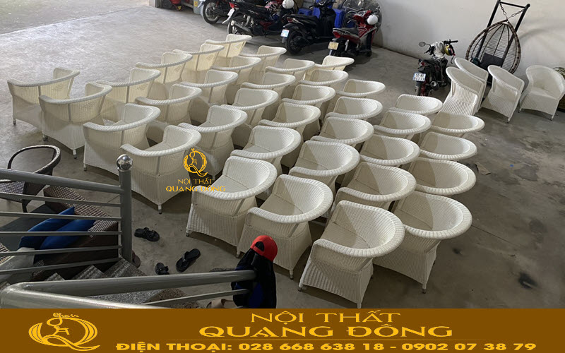 Bàn ghế cà phê sản xuất trực tiếp tại xưởng Nội thất Quang Đông
