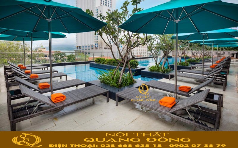 Chọn kích thước ghế nằm hồ bơi phù hợp để tránh cảm giác chật chội