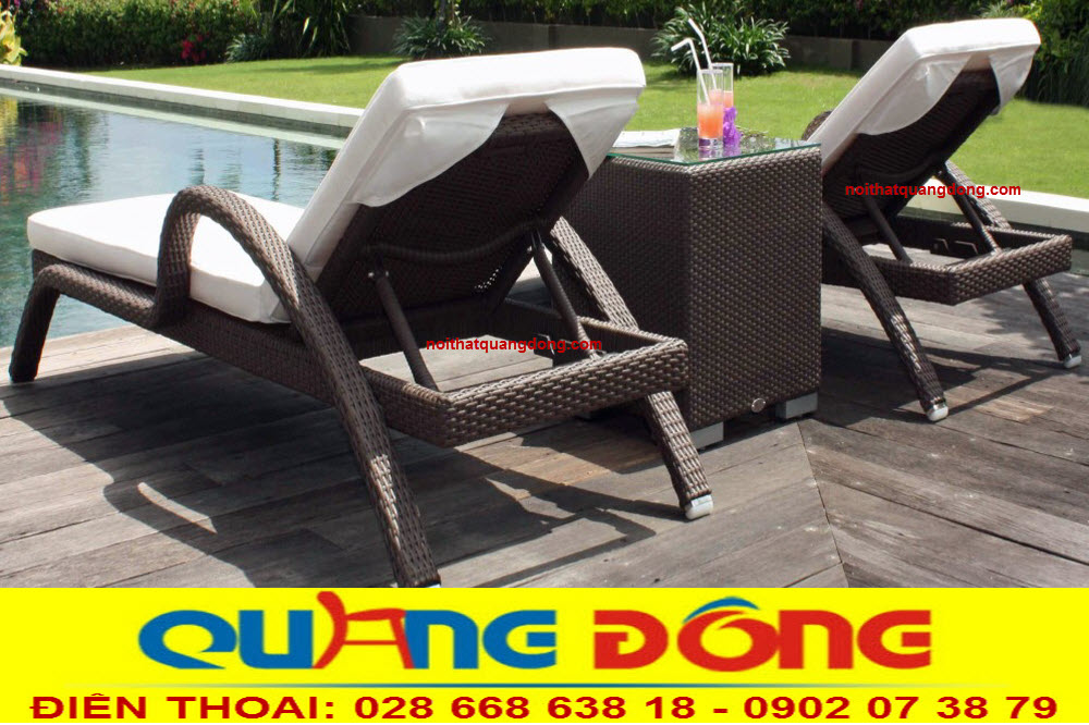 Ghế hồ bơi QD-595-Giường tắm nắng giả mây Cận cảnh thang nâng hạ phần đầu ghế hồ bơi QD-595